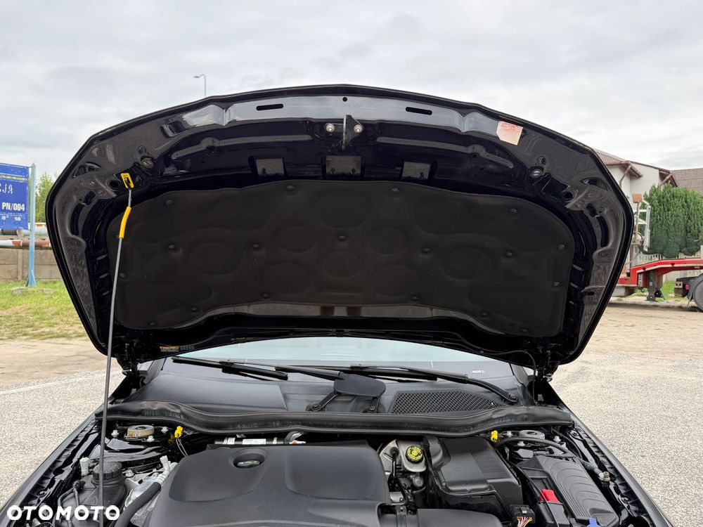 Mercedes-Benz CLA 220 4Matic 7G-DCT AMG Line - 30