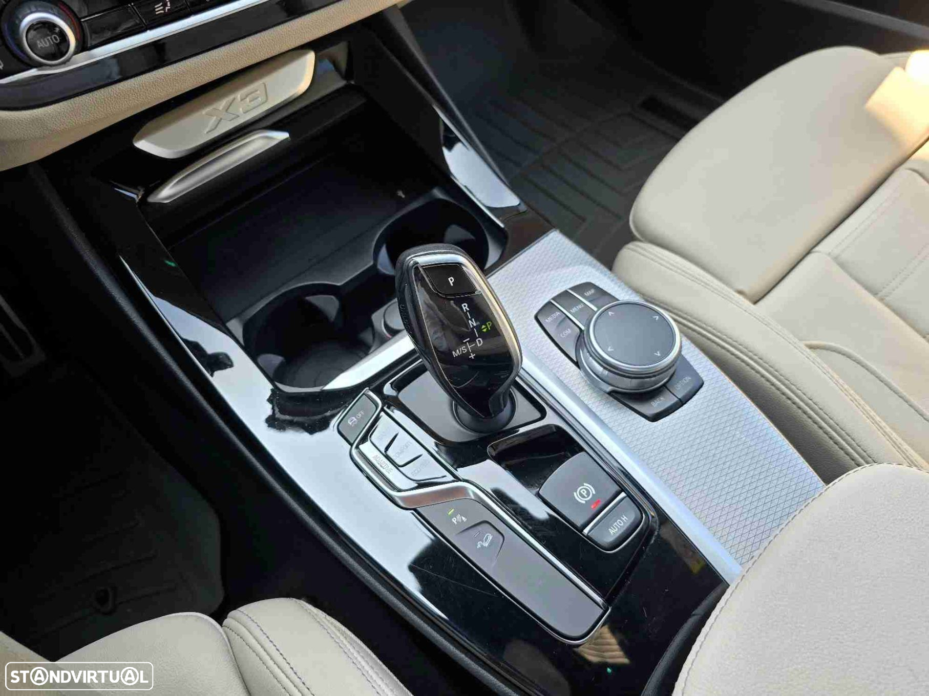BMW X3 30 d xDrive Pack M - 16
