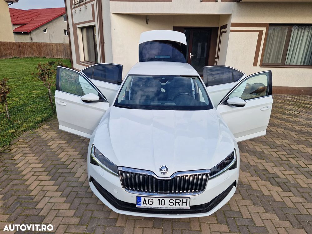 Skoda Superb 2.0 TDI DSG Ambition - 35