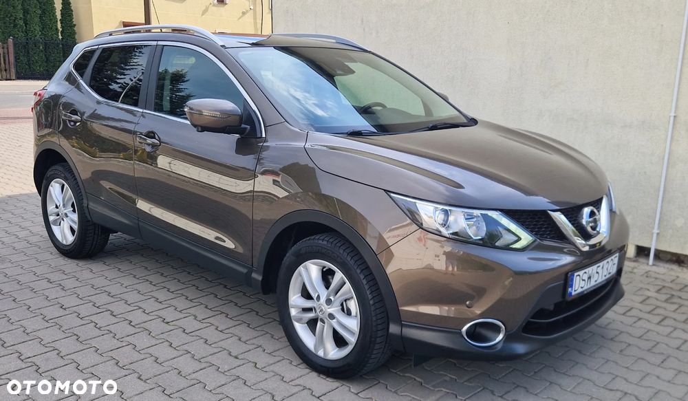 Nissan Qashqai 1.6 DIG-T N-Connecta - 2