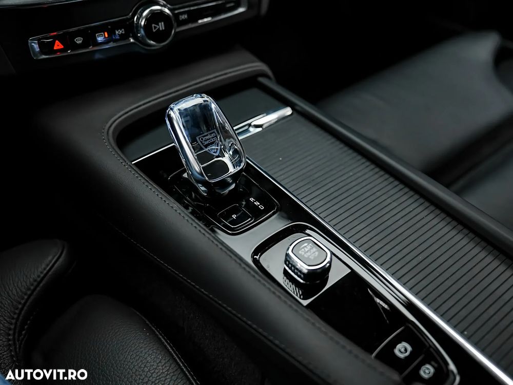 Volvo S90 B4 MHEV AT Plus Bright - 14