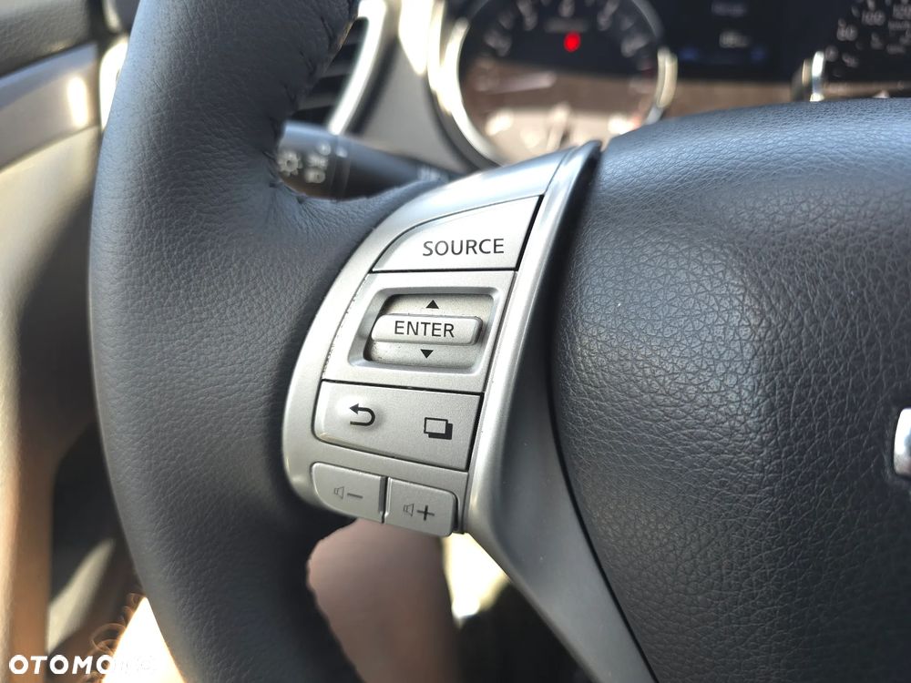 Nissan X-Trail - 23