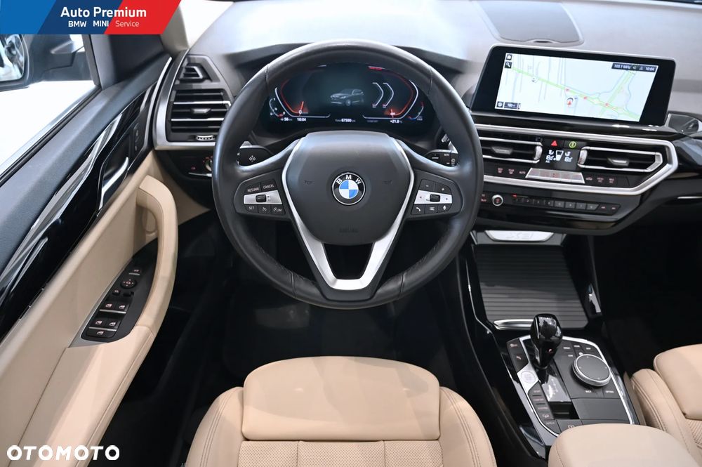 BMW X3 xDrive20i - 9