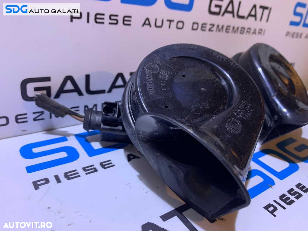 Set Claxon Claxoane Volkswagen Passat B6 2005 - 2010 Cod 3C0951223 3C0951221 - 4