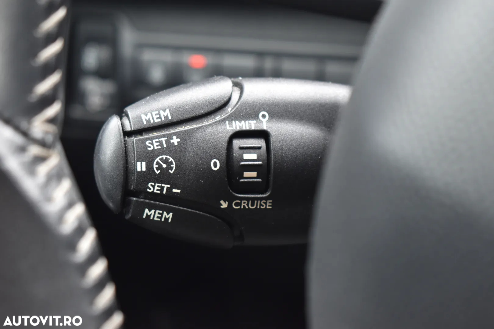 Peugeot 308 - 12