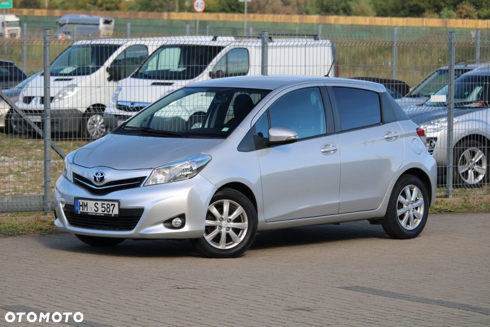 Toyota Yaris - 2