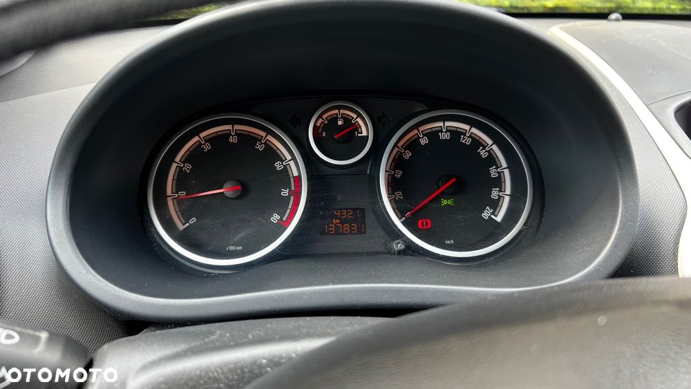 Opel Corsa - 6