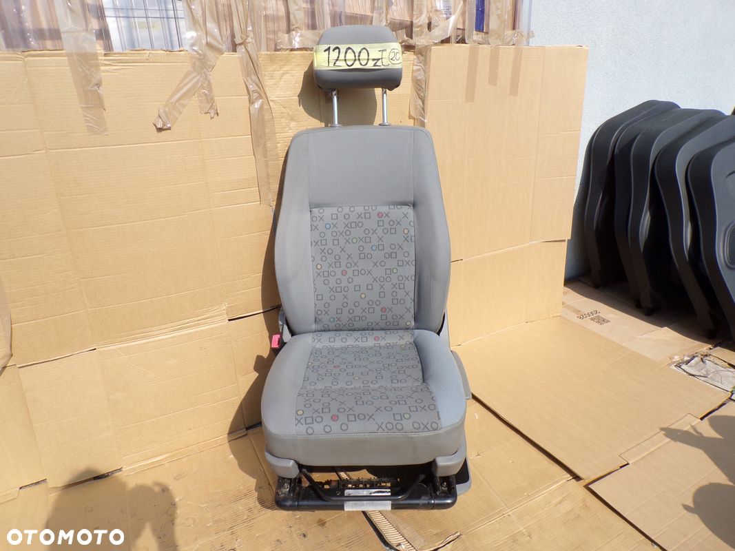 VW T5 Transporter fotel przedni przód KIEROWCY LEWY - 1