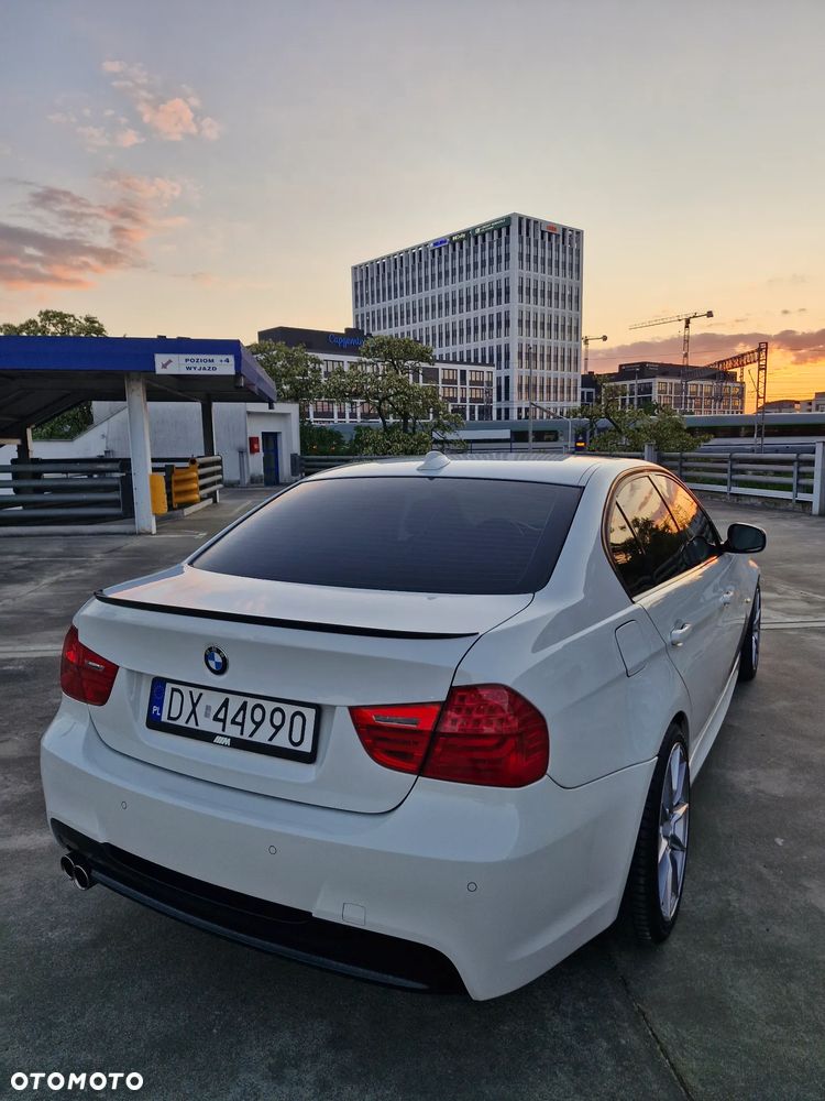 BMW Seria 3 325d DPF - 11
