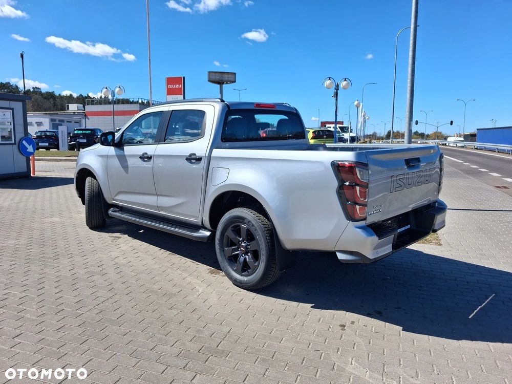Isuzu D-Max 1.9 DC LSE - 6