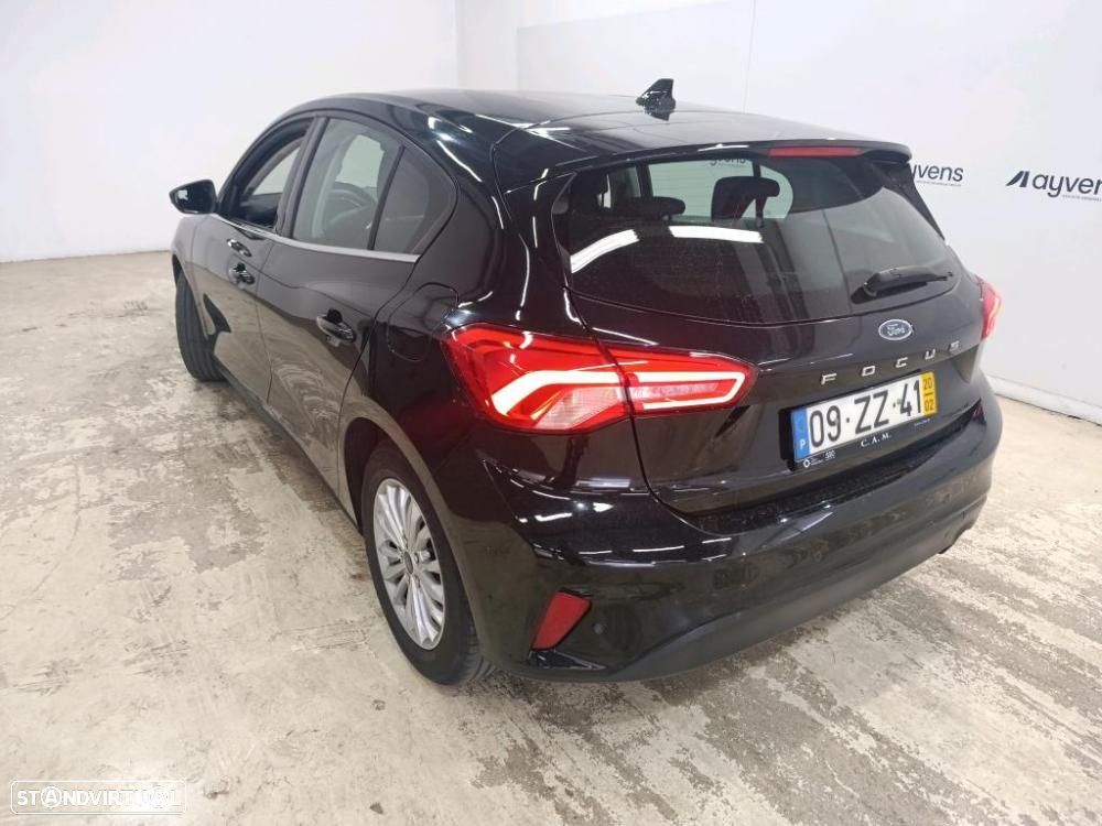 Ford Focus 1.5 TDCi ECOBlue Titanium - 3