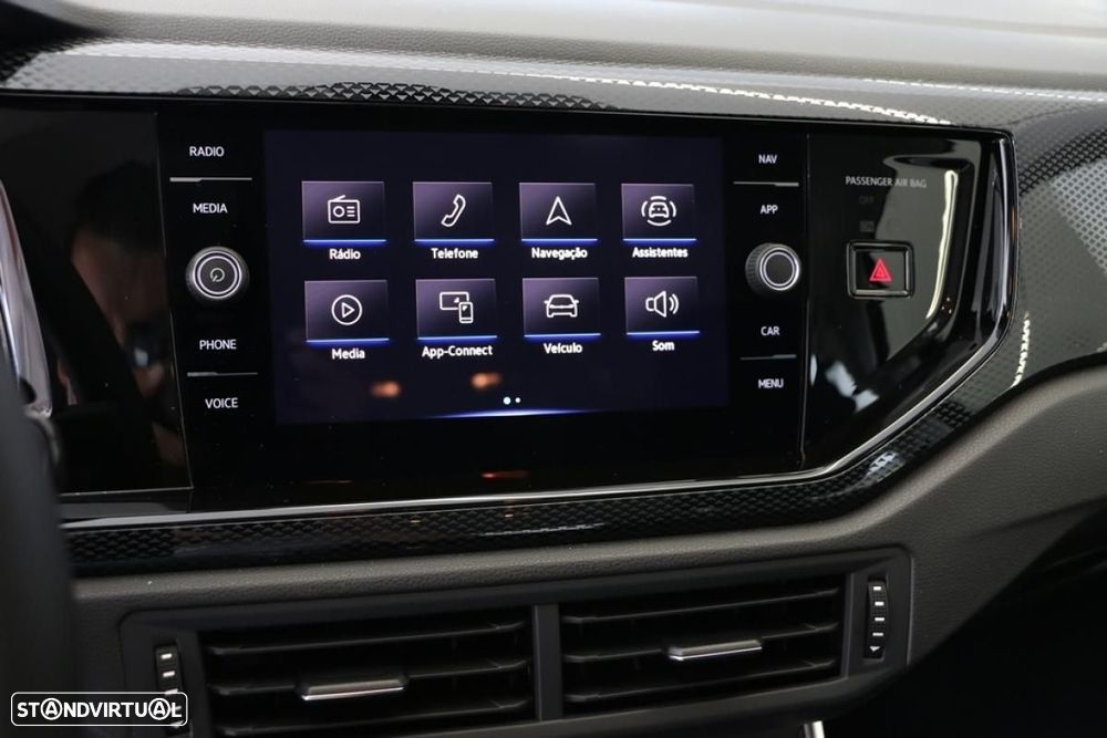 VW Polo 1.0 TSI Urban - 16