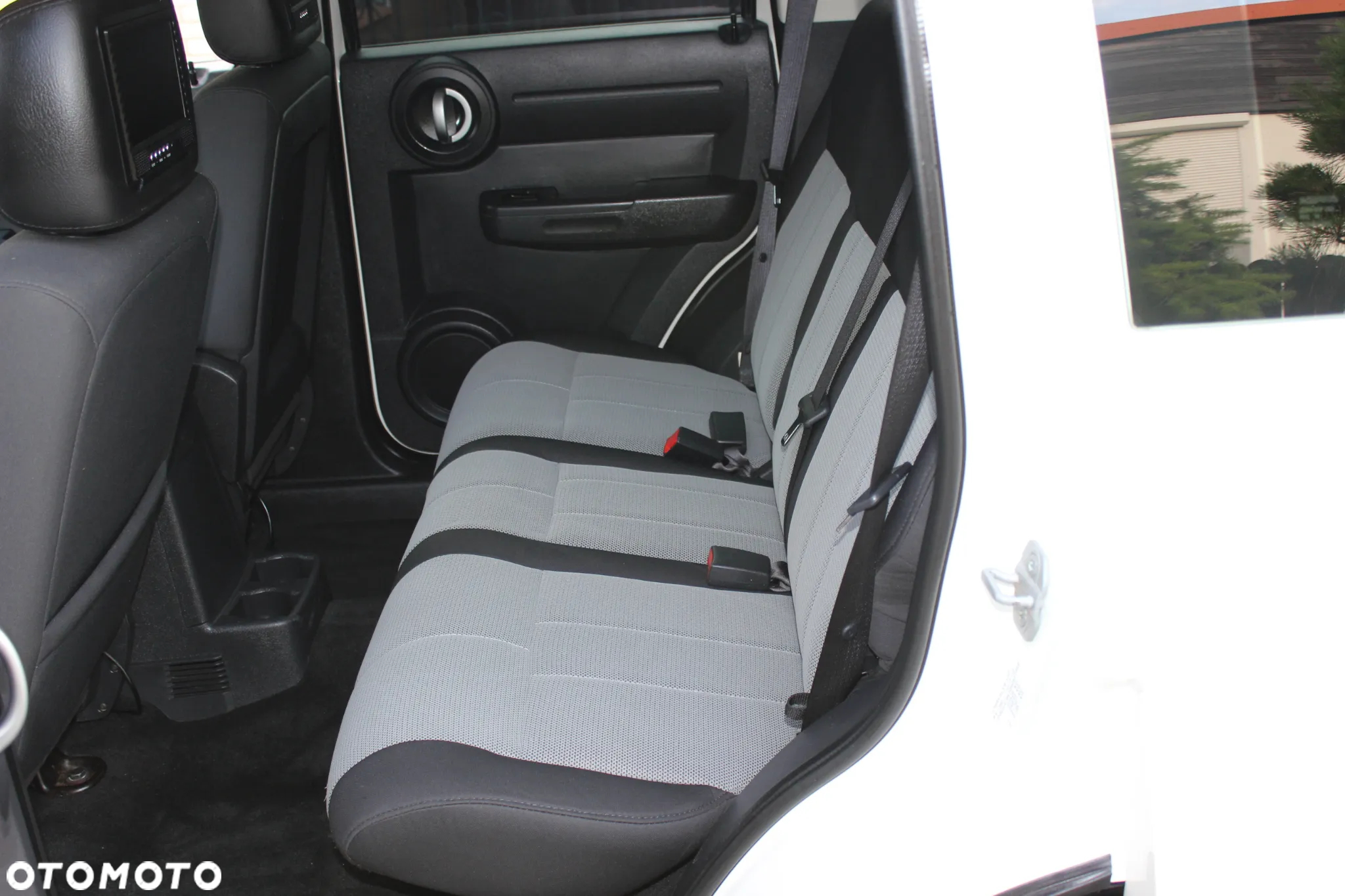 Dodge Nitro 2.8 CRD DPF SXT - 13