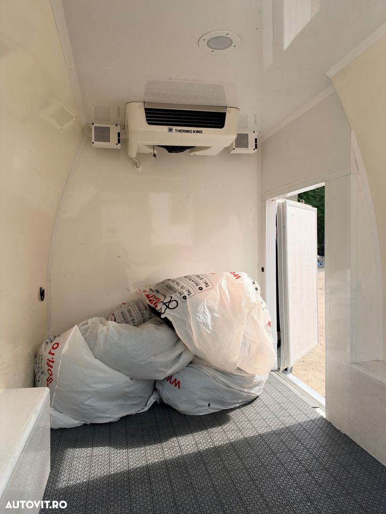 Ford Transit Custom - 23