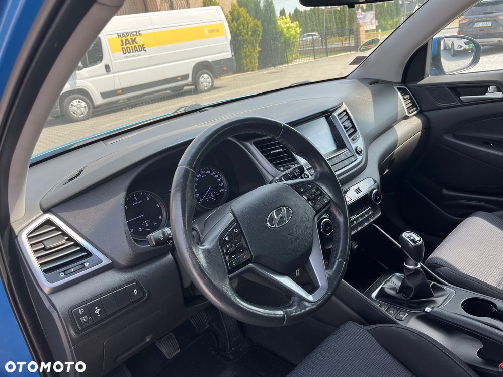Hyundai Tucson blue 1.7 CRDi 2WD Intro Edition - 6