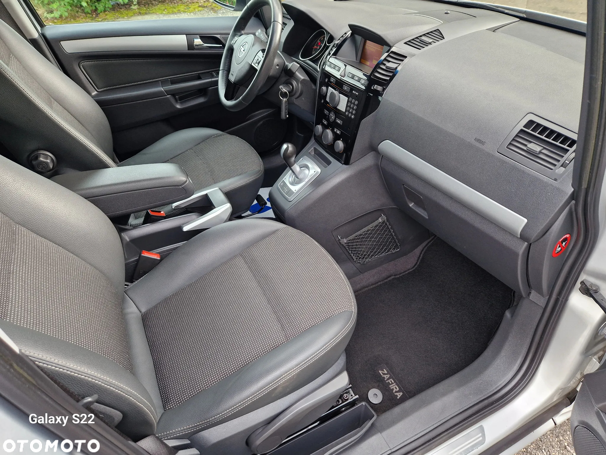 Opel Zafira 1.8 Cosmo EasyTronic - 22