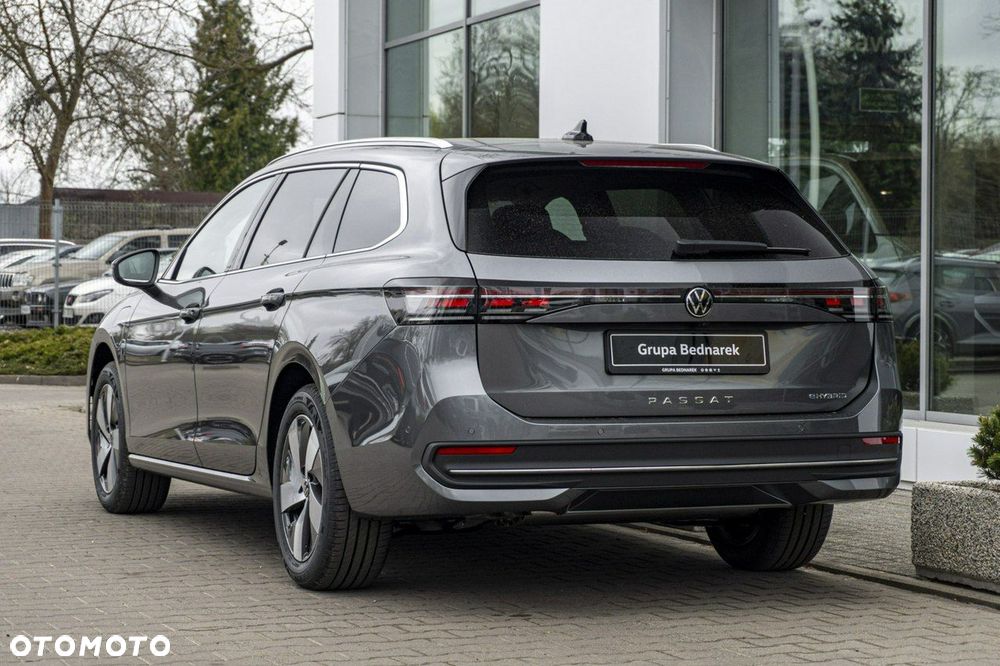 Volkswagen Passat - 7