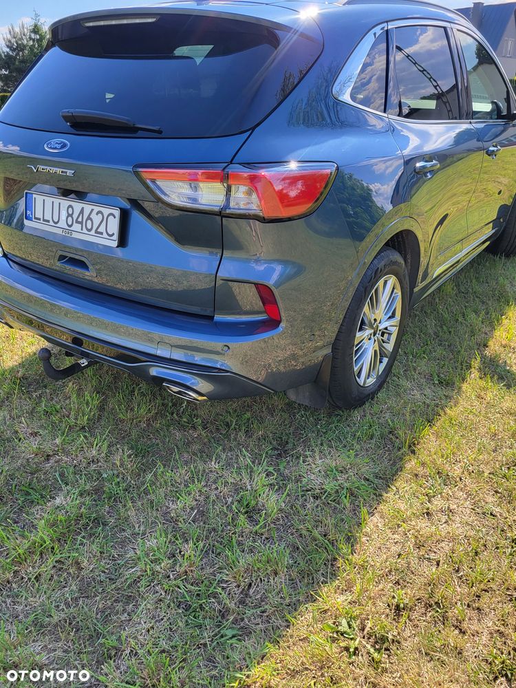 Ford Kuga - 3