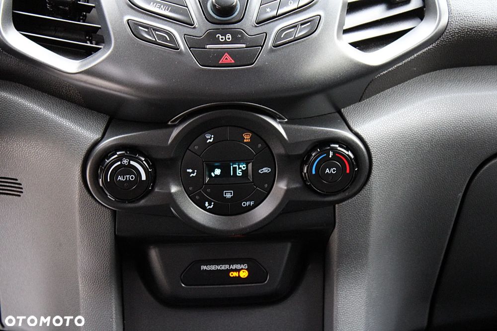 Ford EcoSport - 19