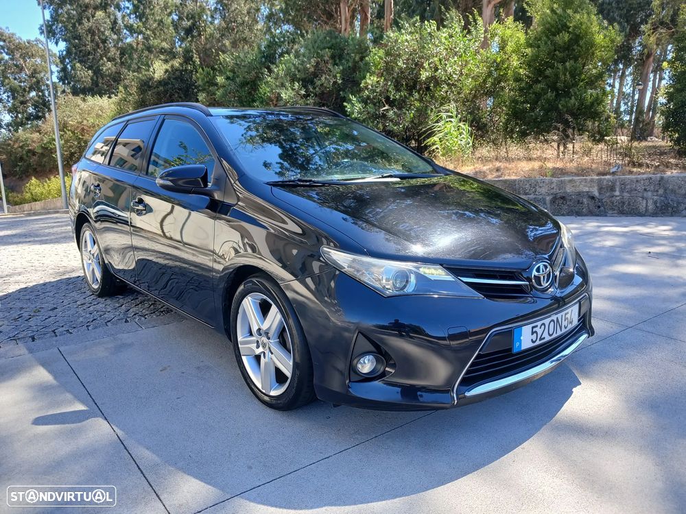 Toyota Auris Touring Sports 1.4 D-4D Com+P.Sport