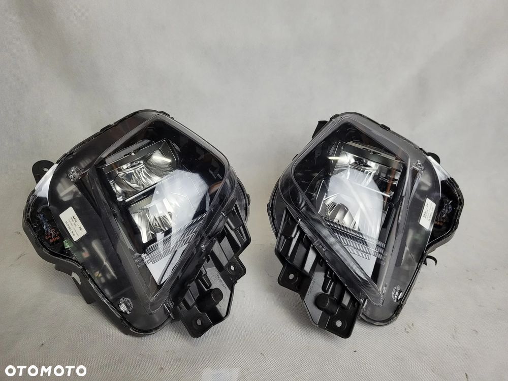 HYUNDAI TUCSON IV   - LAMPA LAMPY PRZEDNIE PRZÓD - 2