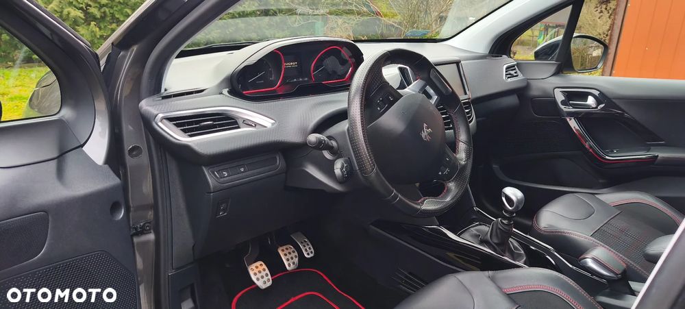 Peugeot 2008 BlueHDi FAP 120 STOP & START GT-Line Edition - 7