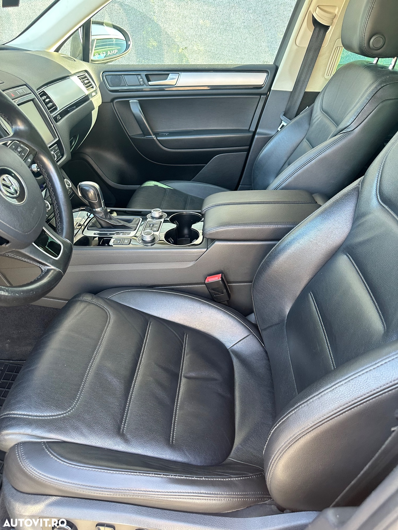 Volkswagen Touareg - 8