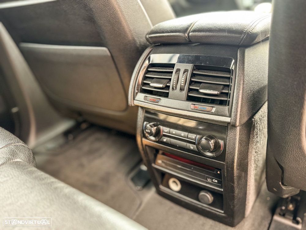 BMW X5 M50 d - 38