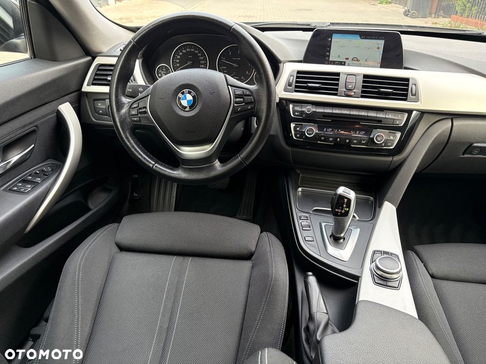 BMW 3GT 318d Advantage - 13