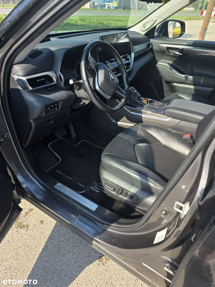 Toyota Highlander 2.5 Hybrid Executive - 16