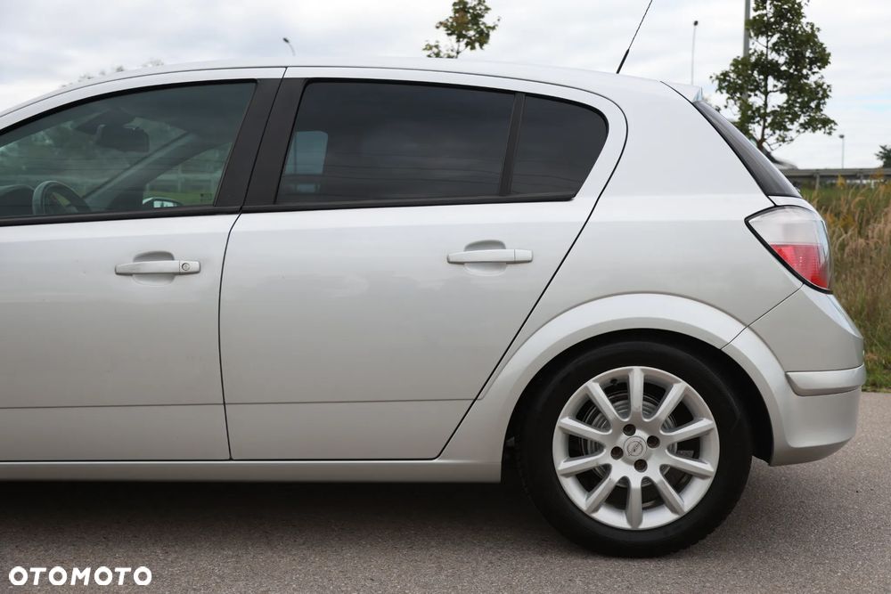 Opel Astra III 1.6 Enjoy - 13