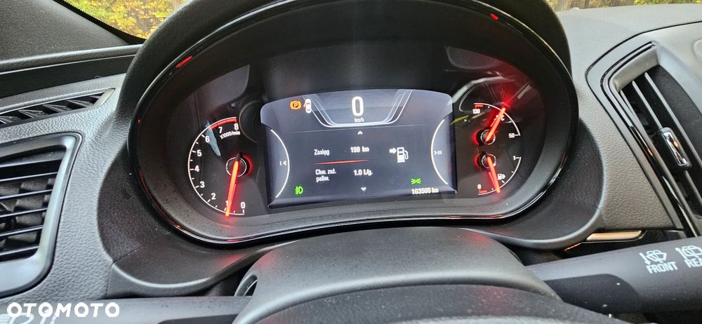 Opel Insignia - 31