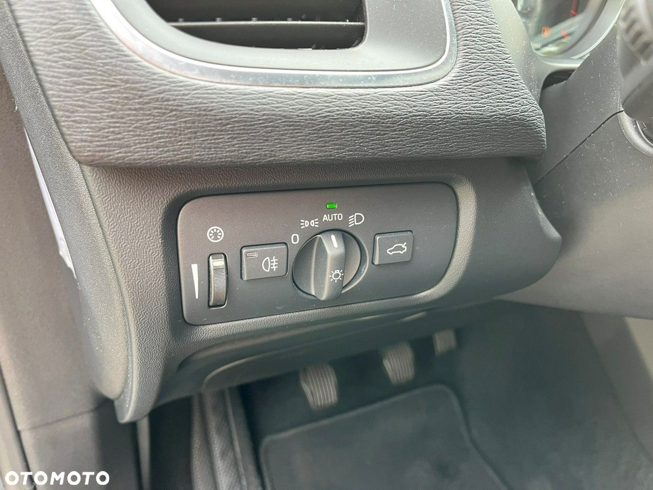 Volvo V40 D2 Momentum - 11