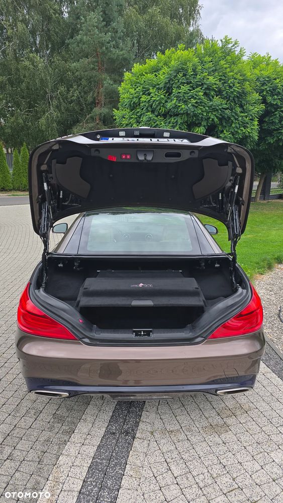 Mercedes-Benz SL - 20
