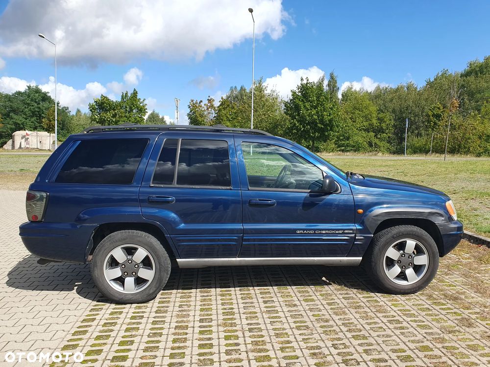 Jeep Grand Cherokee - 4