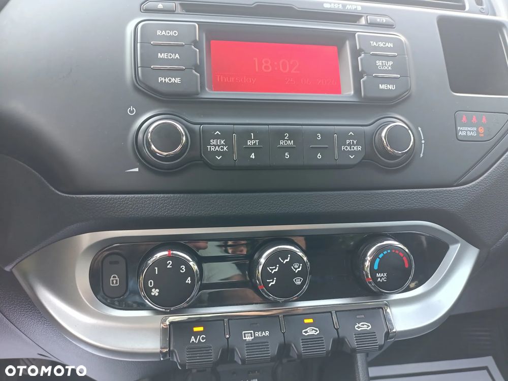 Kia Rio 1.2 Spirit - 23