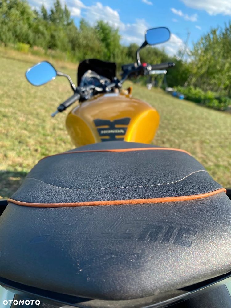 Honda CB - 3