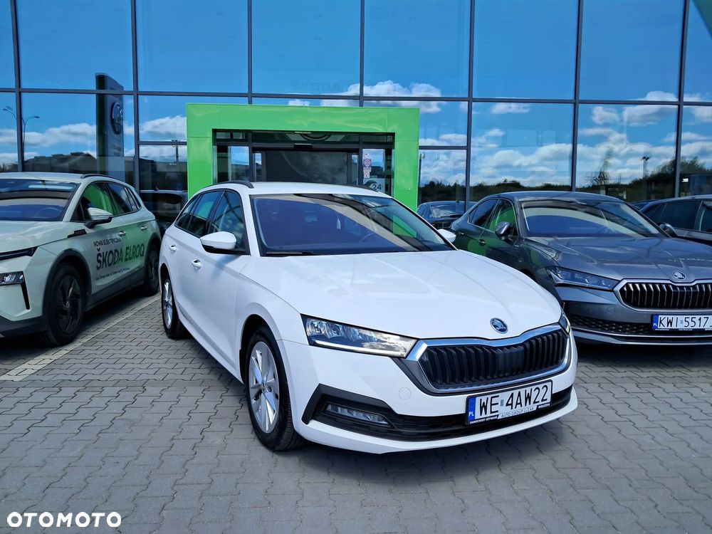 Skoda Octavia 1.5 TSI ACT Ambition - 4