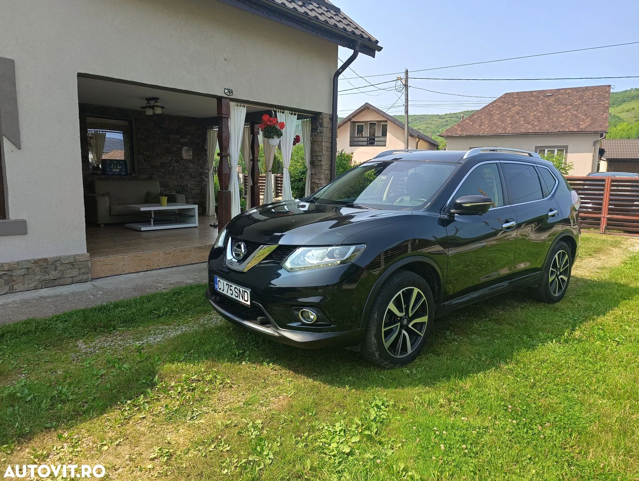 Nissan X-Trail - 1
