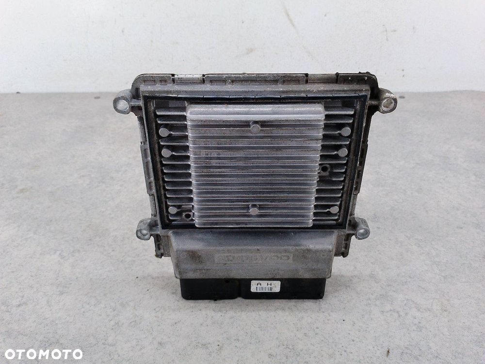 KOMPUTER, STEROWNIK KIA CARENS III 39112-25050 5WY5266A SIM2K-140 2.0 CVVT - 7