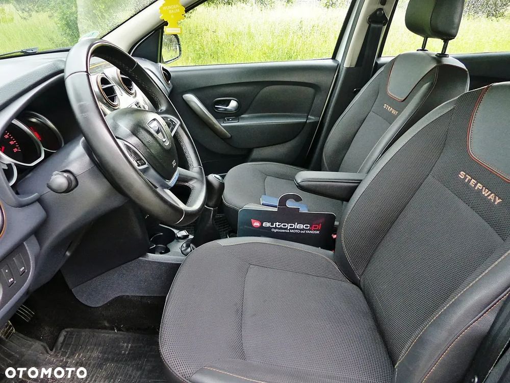 Dacia Sandero Stepway 0.9 TCe Laureate S&S - 19