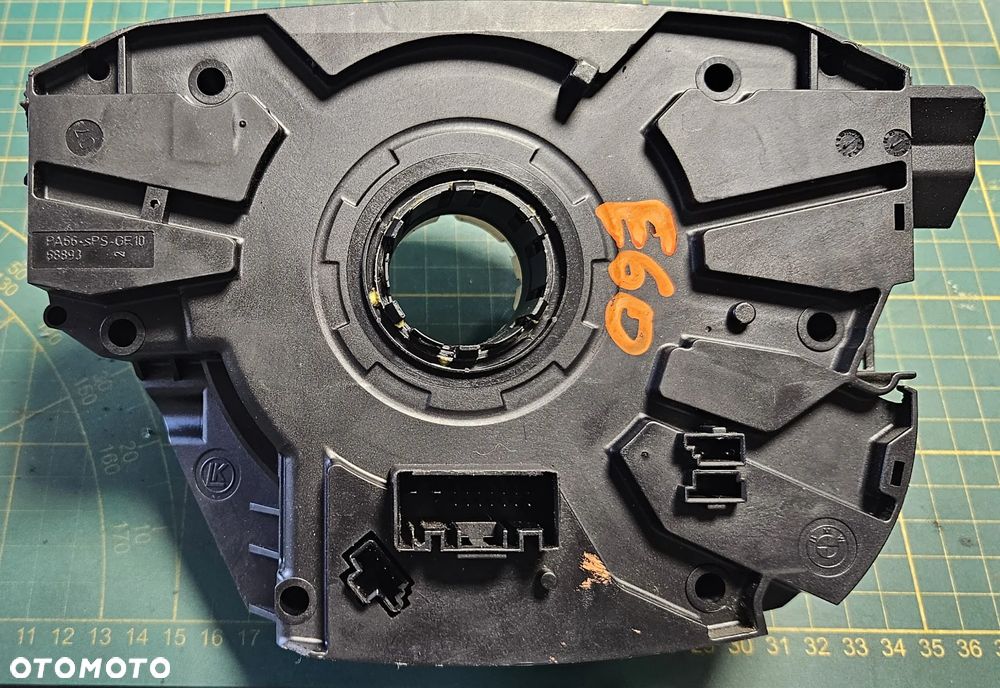 ayami ASOS DESIGN – Zielona sukienka maxi z długimi rękawami