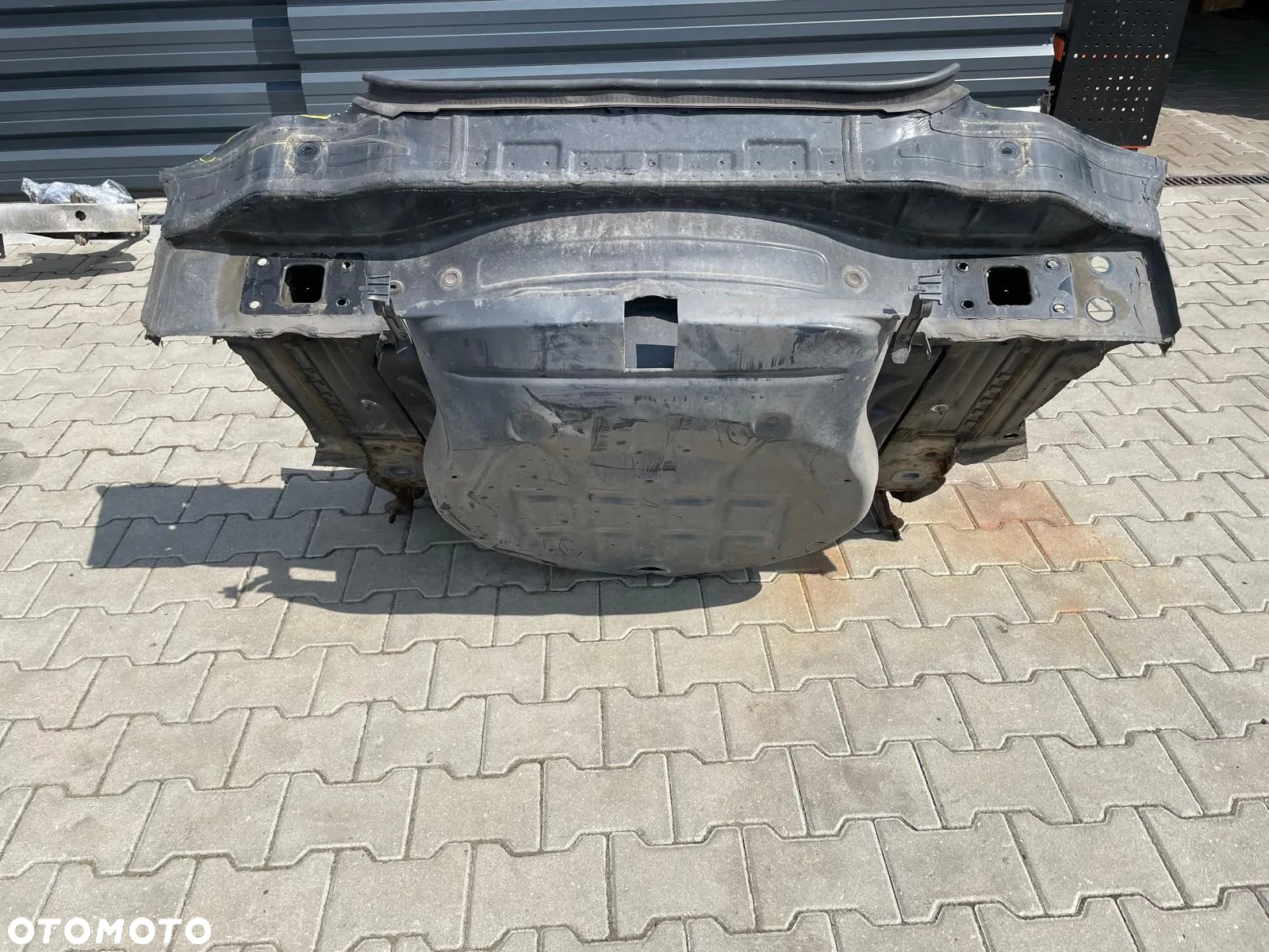 MERCEDES S W221 PAS TYLNY WANNA ĆWIARTKA TYŁ - 2