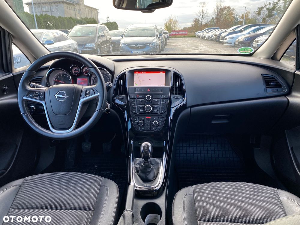 Opel Astra 1.4 Turbo Sports Tourer Exklusiv - 27