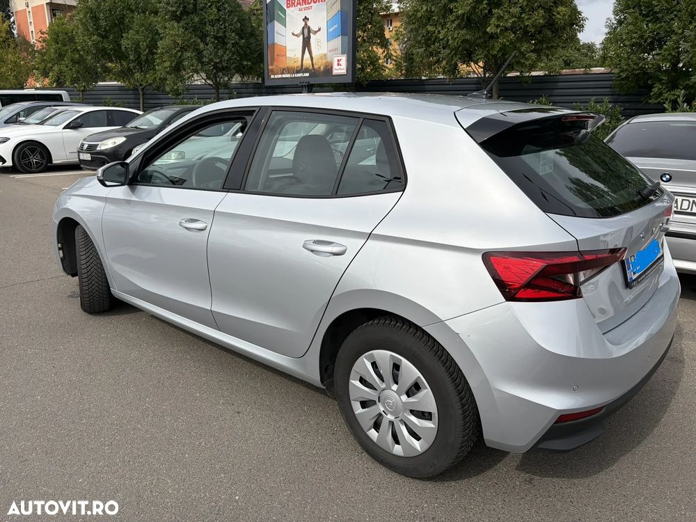 Skoda Fabia 2022 photo 3