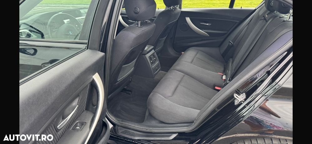 BMW Seria 3 318d Aut. - 5