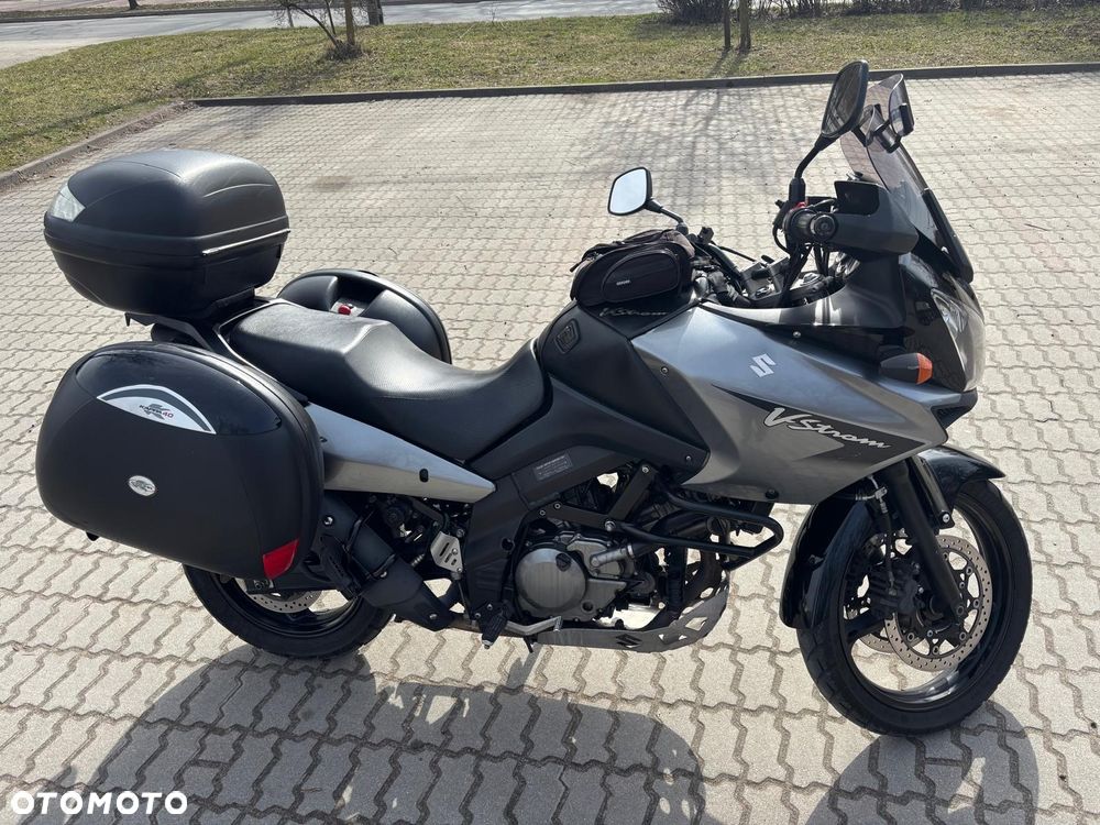 Suzuki V-STROM - 2