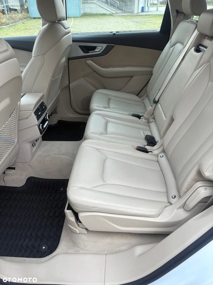 Audi Q7 50 TDI mHEV Quattro Tiptr - 9