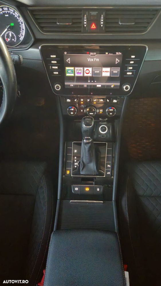 Skoda Superb 2.0 TDI DSG Premium Edition - 19