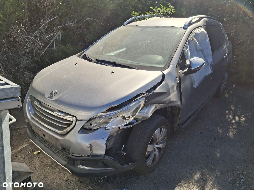Peugeot 3008 HDi 115 Allure - 2